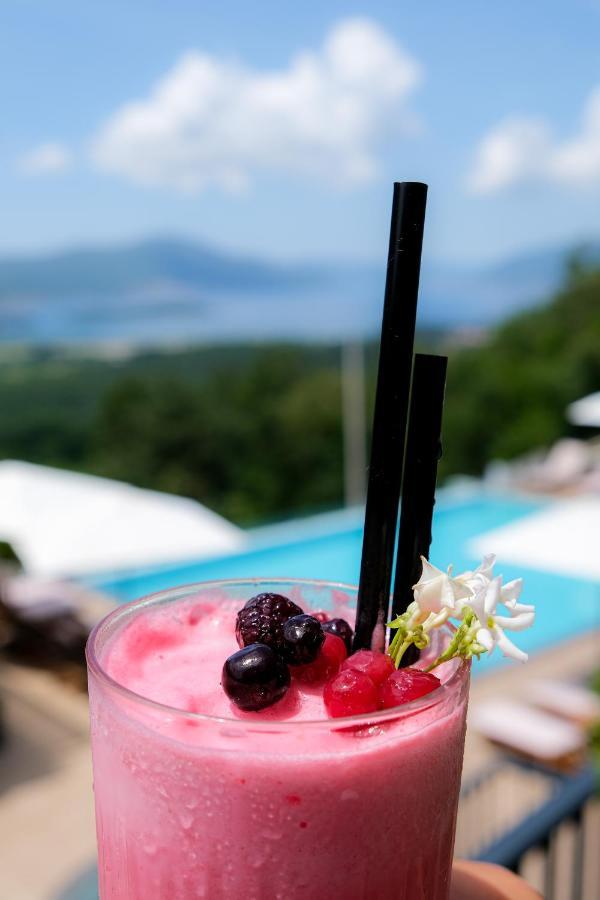 Bayview Hills Luxury Residences Tivat Exterior photo